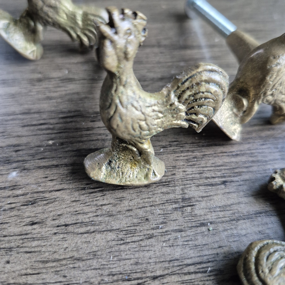 Rooster Cabinet Knobs Set Of 5 Rustic Metal Farmhouse Drawer Pulls/Handles - Picture 5 of 6